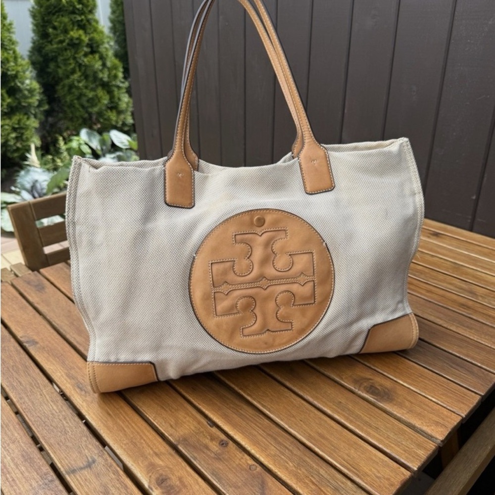 Large Tory Burch Cream and Tan Tote Bag - Picture 4 of 15